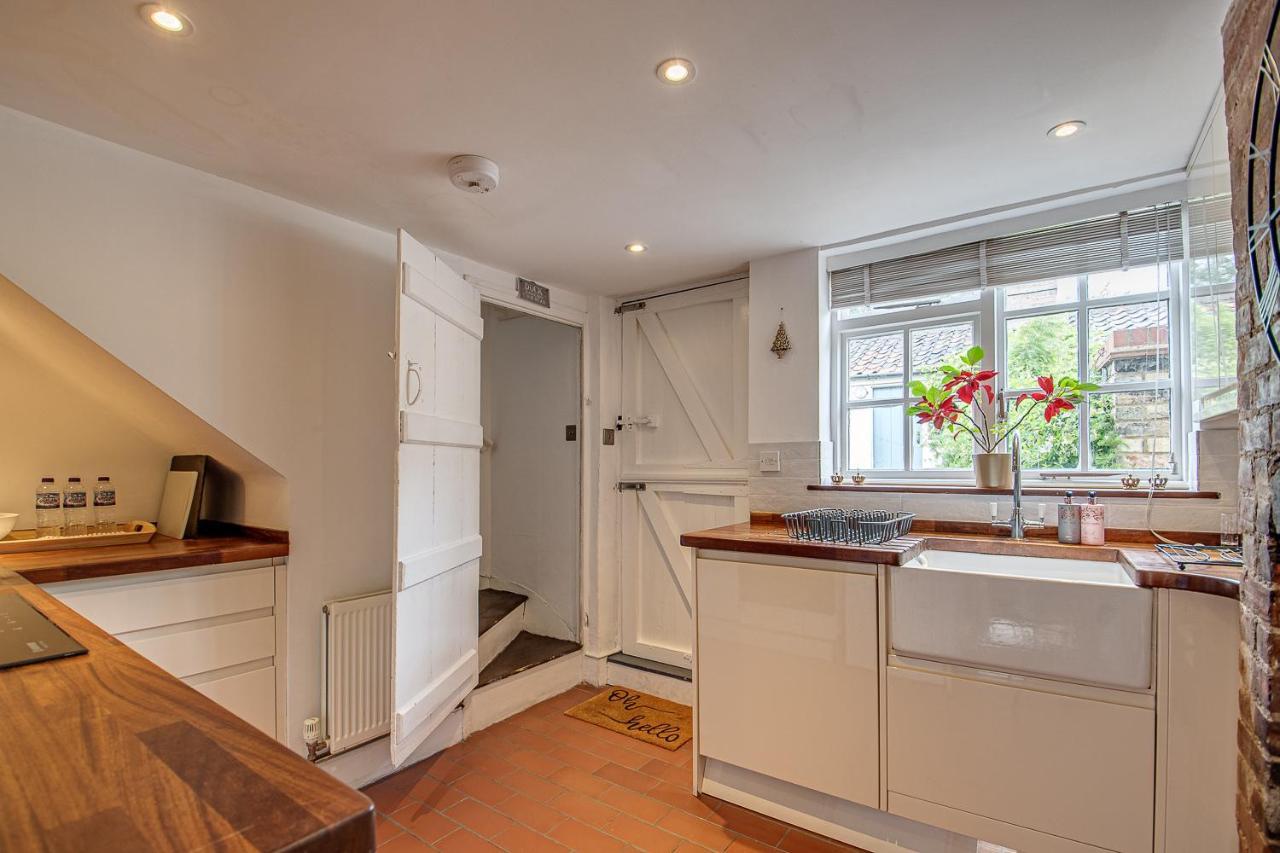 Sweet & Cosy 10 Bridewell Cottage With Parking Available Upon Request Bury St. Edmunds Buitenkant foto
