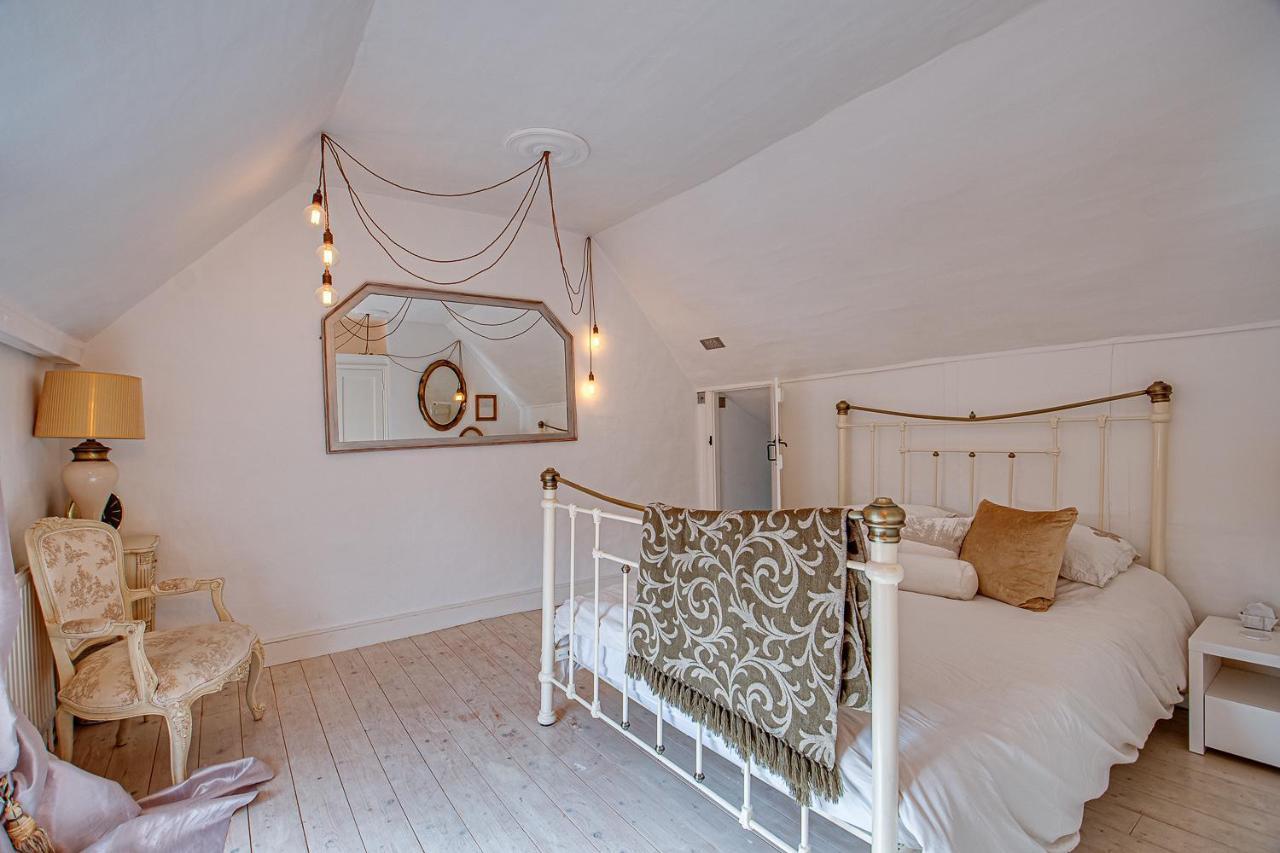 Sweet & Cosy 10 Bridewell Cottage With Parking Available Upon Request Bury St. Edmunds Buitenkant foto
