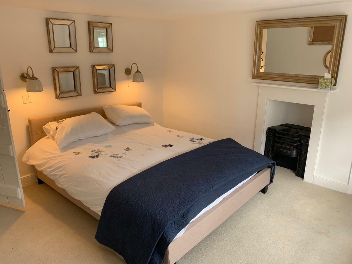Sweet & Cosy 10 Bridewell Cottage With Parking Available Upon Request Bury St. Edmunds Buitenkant foto
