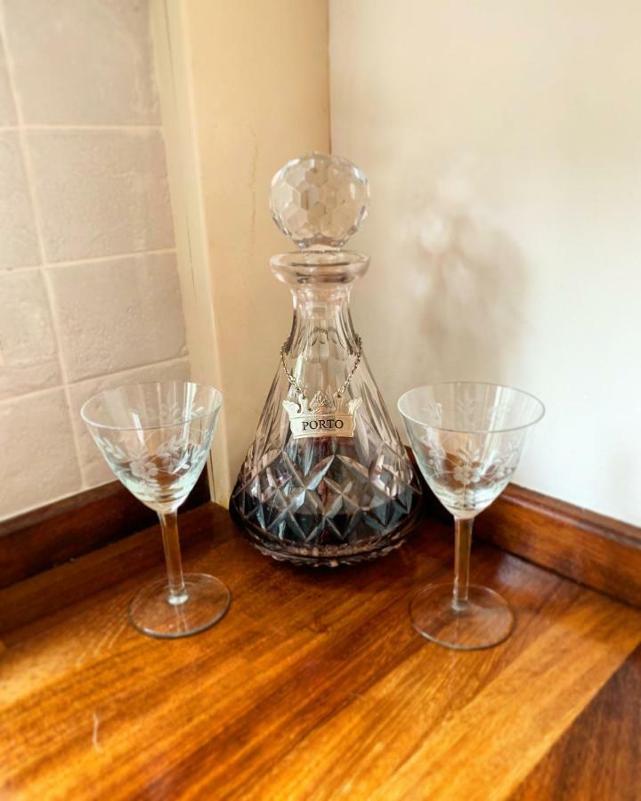 Sweet & Cosy 10 Bridewell Cottage With Parking Available Upon Request Bury St. Edmunds Buitenkant foto